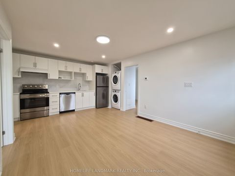 5 Rocking Horse Street Coach House Markham ON L6B 1L6