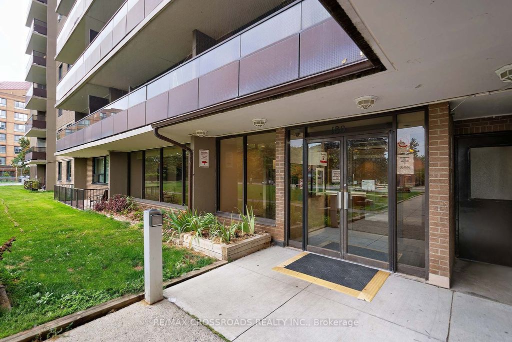 Photo of 180 Markham Road #619, Toronto, ON M1M 2Z9 (MLS # E12403724)
