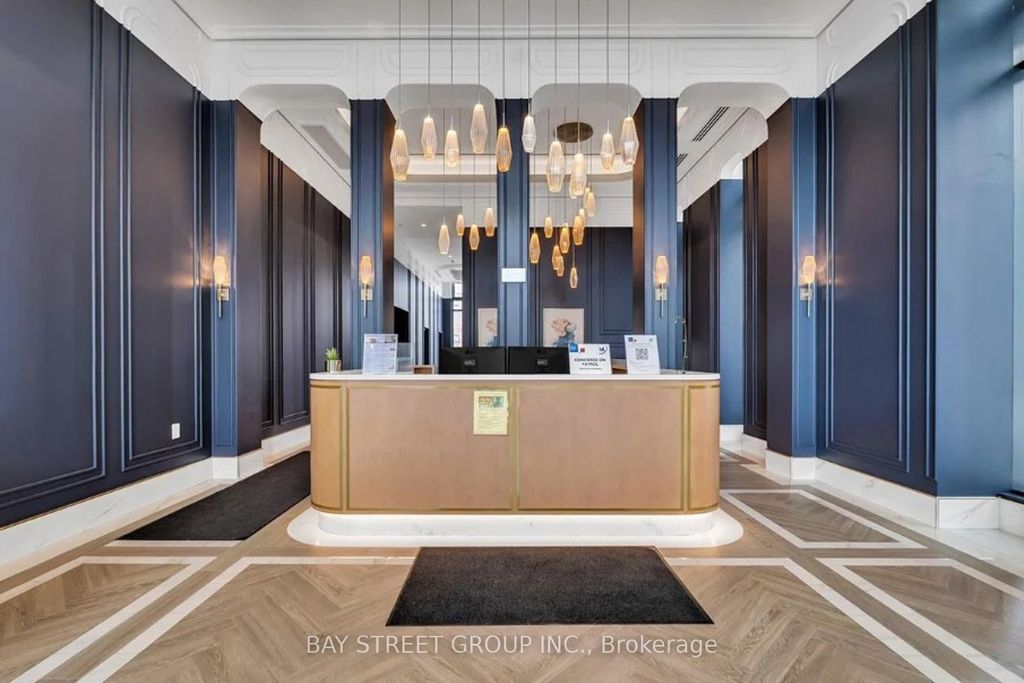 Photo of 120 Eagle Rock Way #210, Vaughan, ON L6A 5C2 (MLS # N13033312)