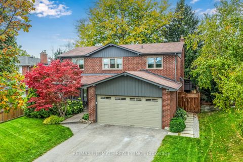 4157 Marblethorne Court Mississauga ON L4W 2H9