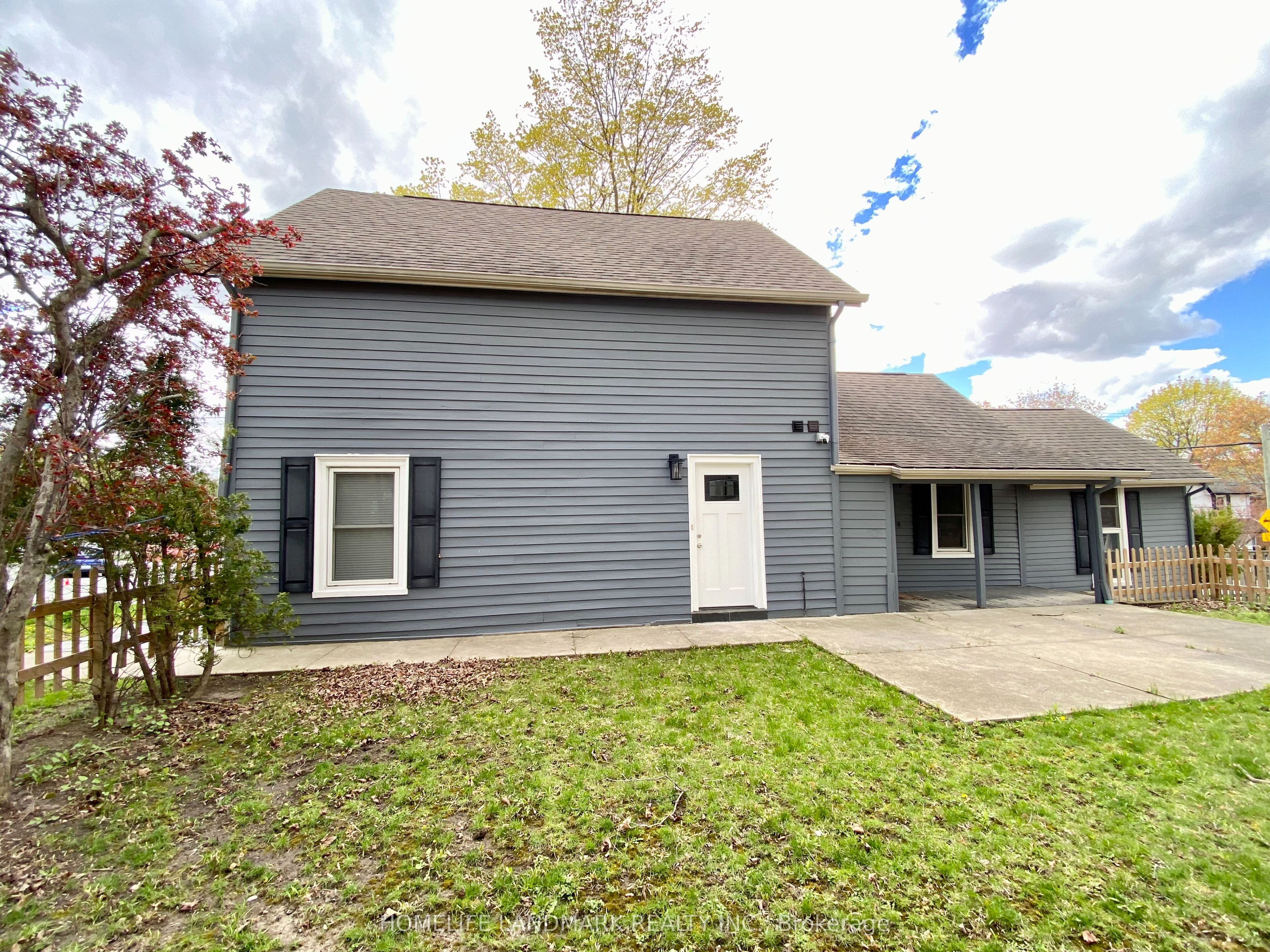 41 Arnold Crescent #1 (Main)