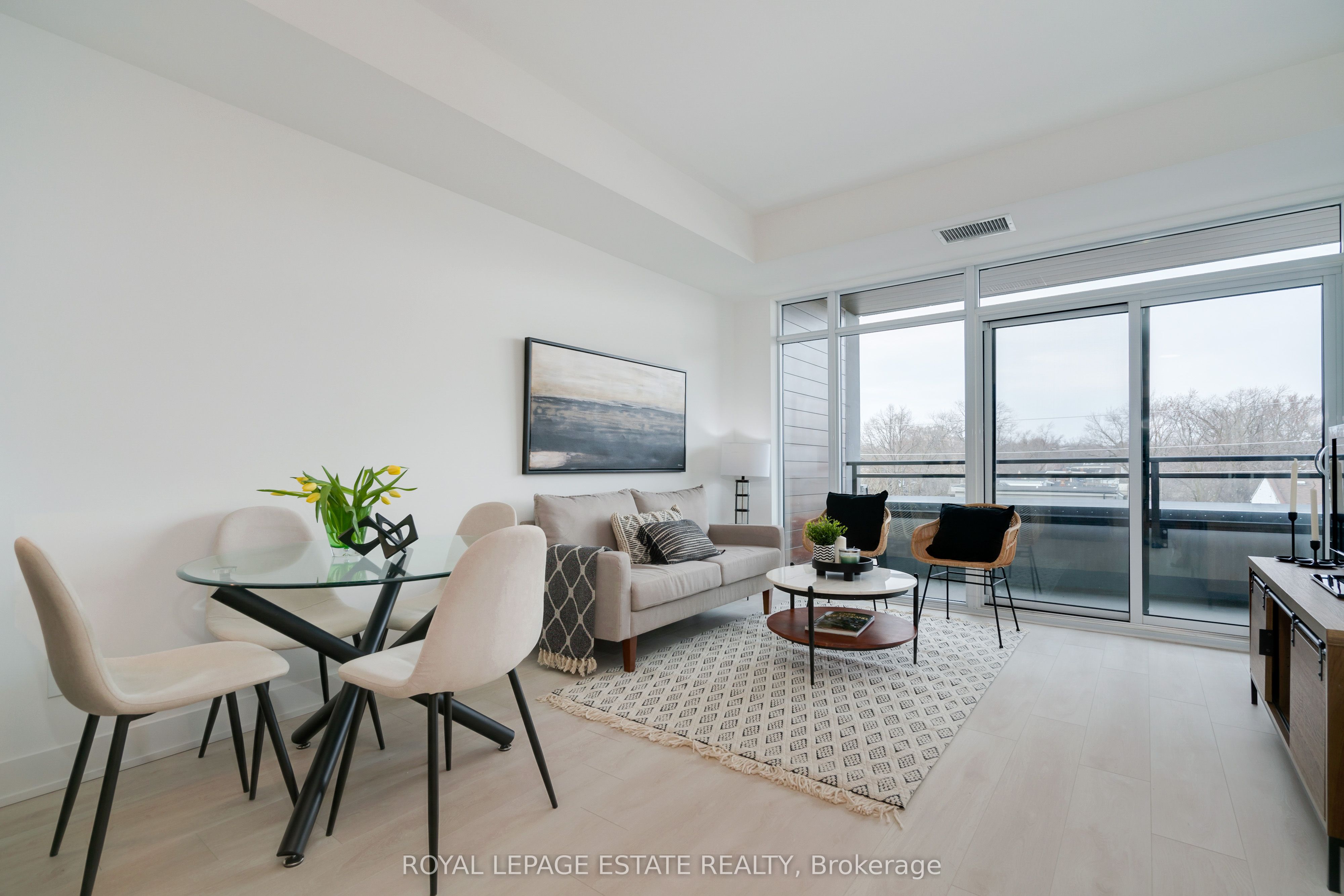 1285 Queen Street E 404