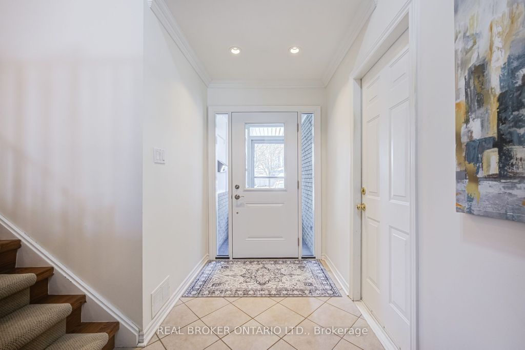 Photo of 1483 Brenner Crescent, Burlington, ON L7P 2V9 (MLS # W12872732)