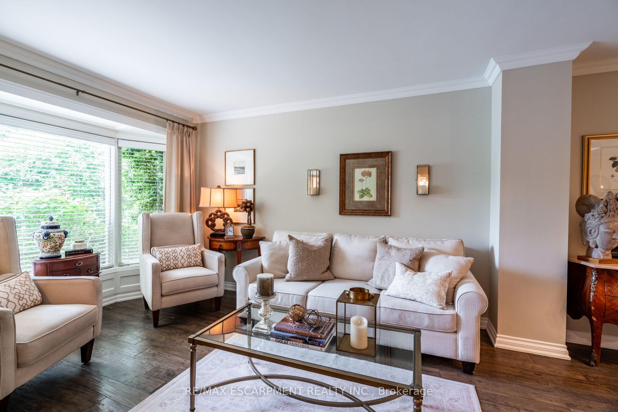 2183 Hunt Crescent