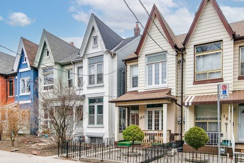 163 Beaconsfield Avenue Toronto ON M6J 3J7