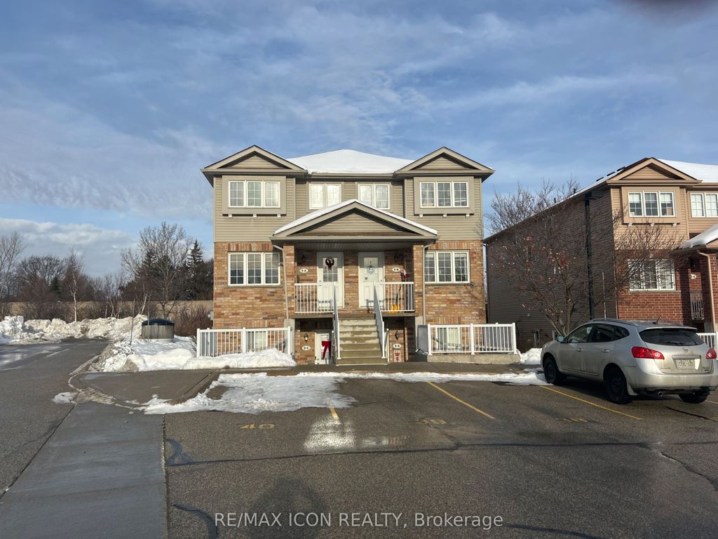 Photo of 50 Howe Drive #9D, Kitchener, ON N2E 0A3 (MLS # X12646100)