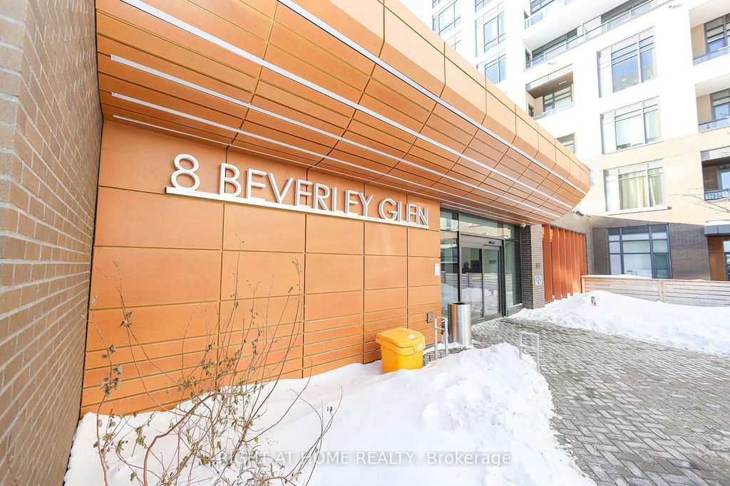 Photo of 8 W Beverley Glen Boulevard, Vaughan, ON L4J 7V1 (MLS # N12747200)