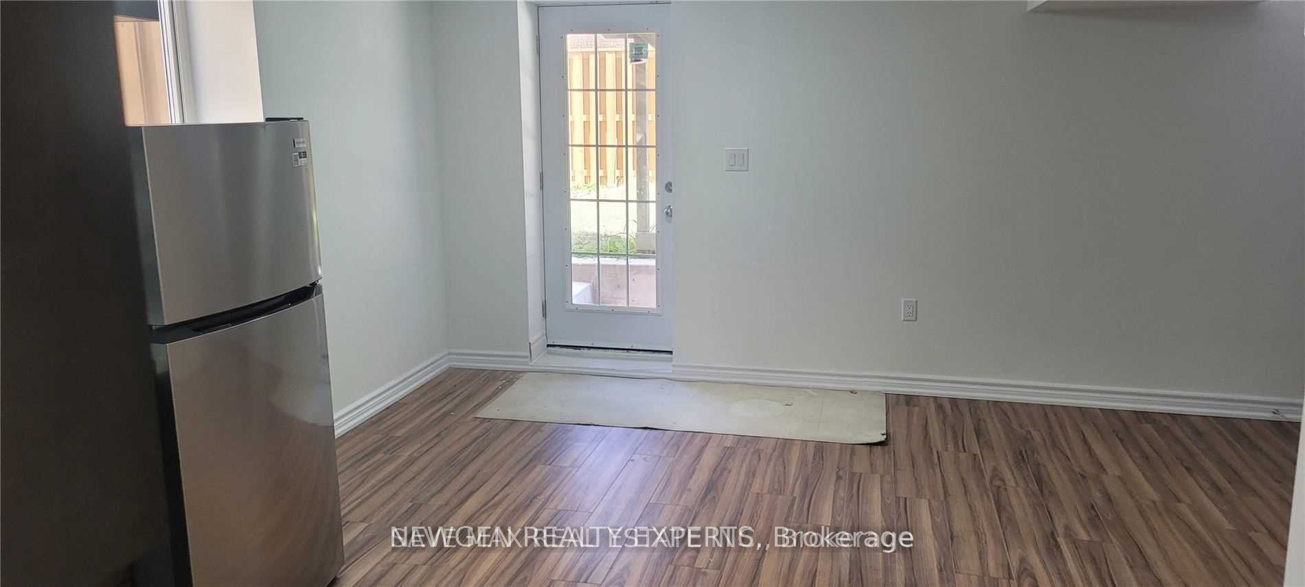 3080 Olympus Mews Bsmnt/2