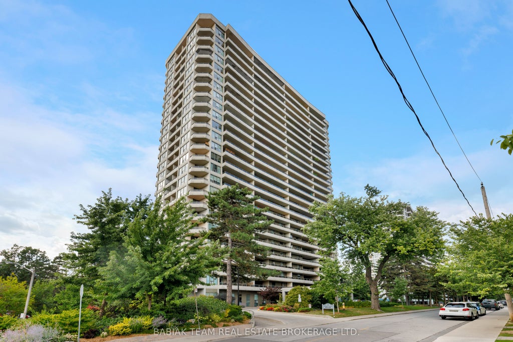 Photo of 50 Quebec Avenue #705, Toronto, ON M6P 4B4 (MLS # W13840166)