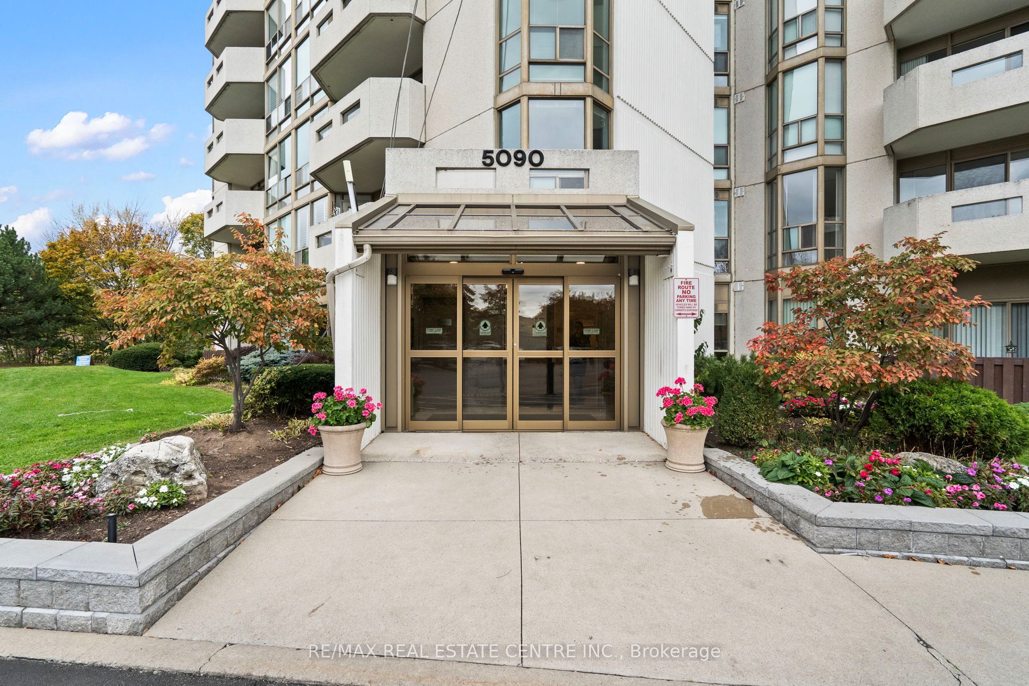 5090 Pinedale Avenue 209