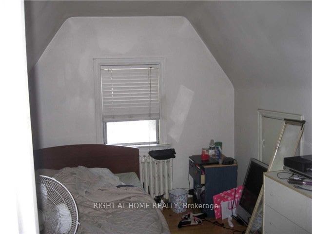 37 Deforest Road