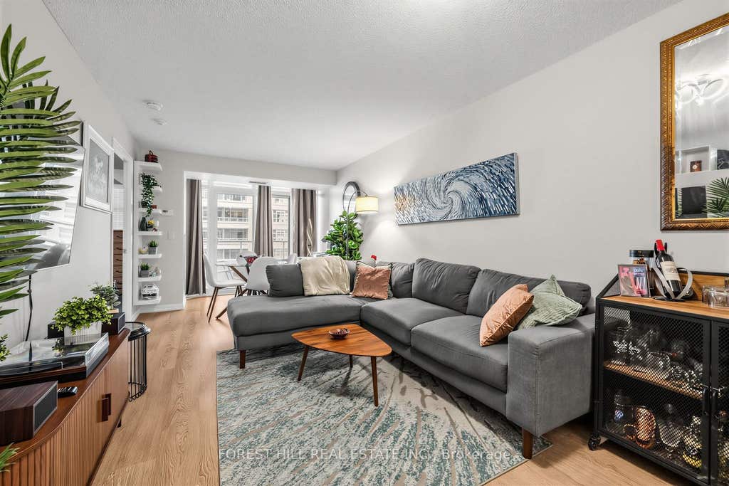 Photo of 85 East Liberty Street #913, Toronto, ON M6K 3R4 (MLS # C13682498)