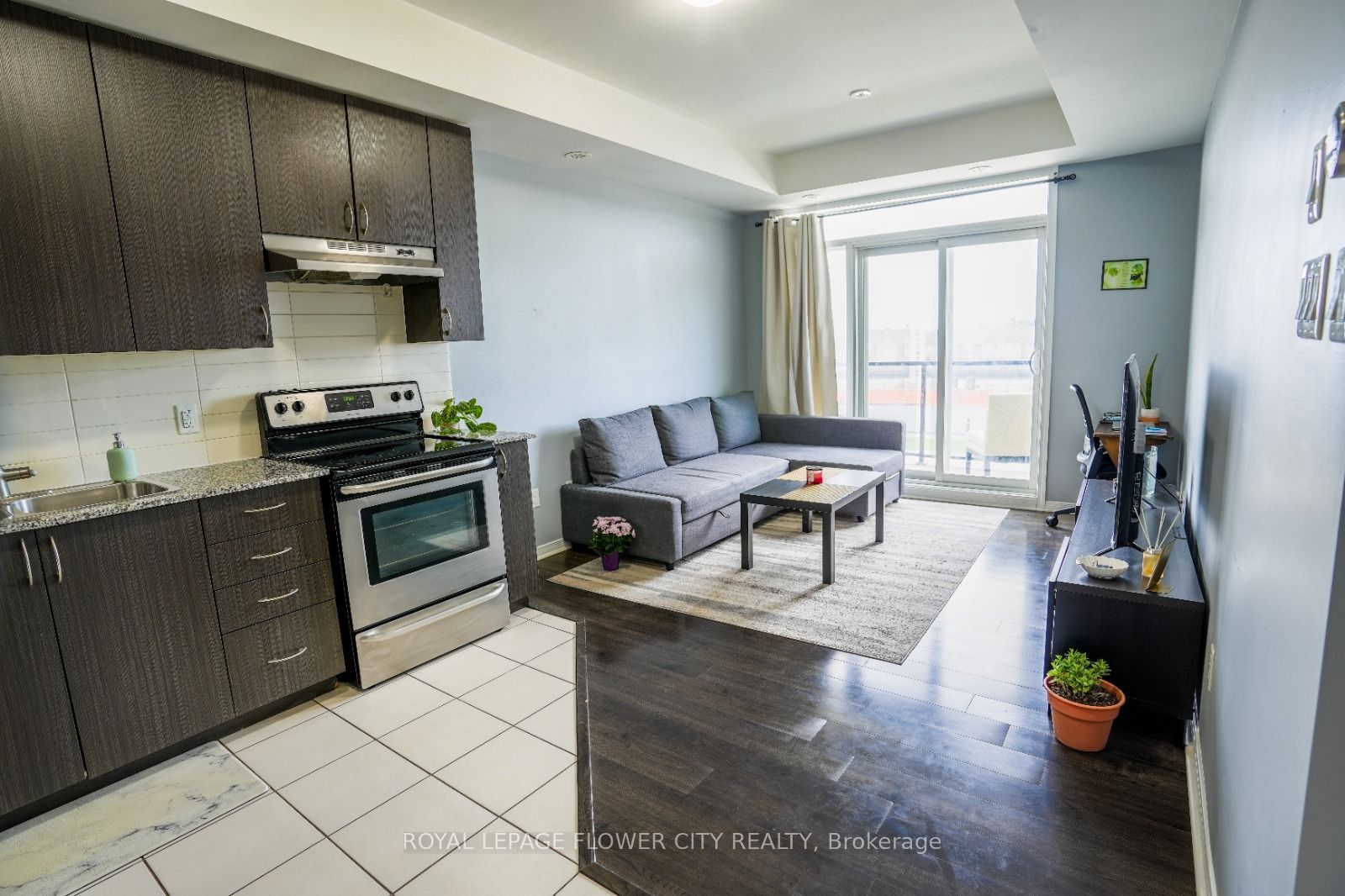 54 Sky Harbour Drive 306