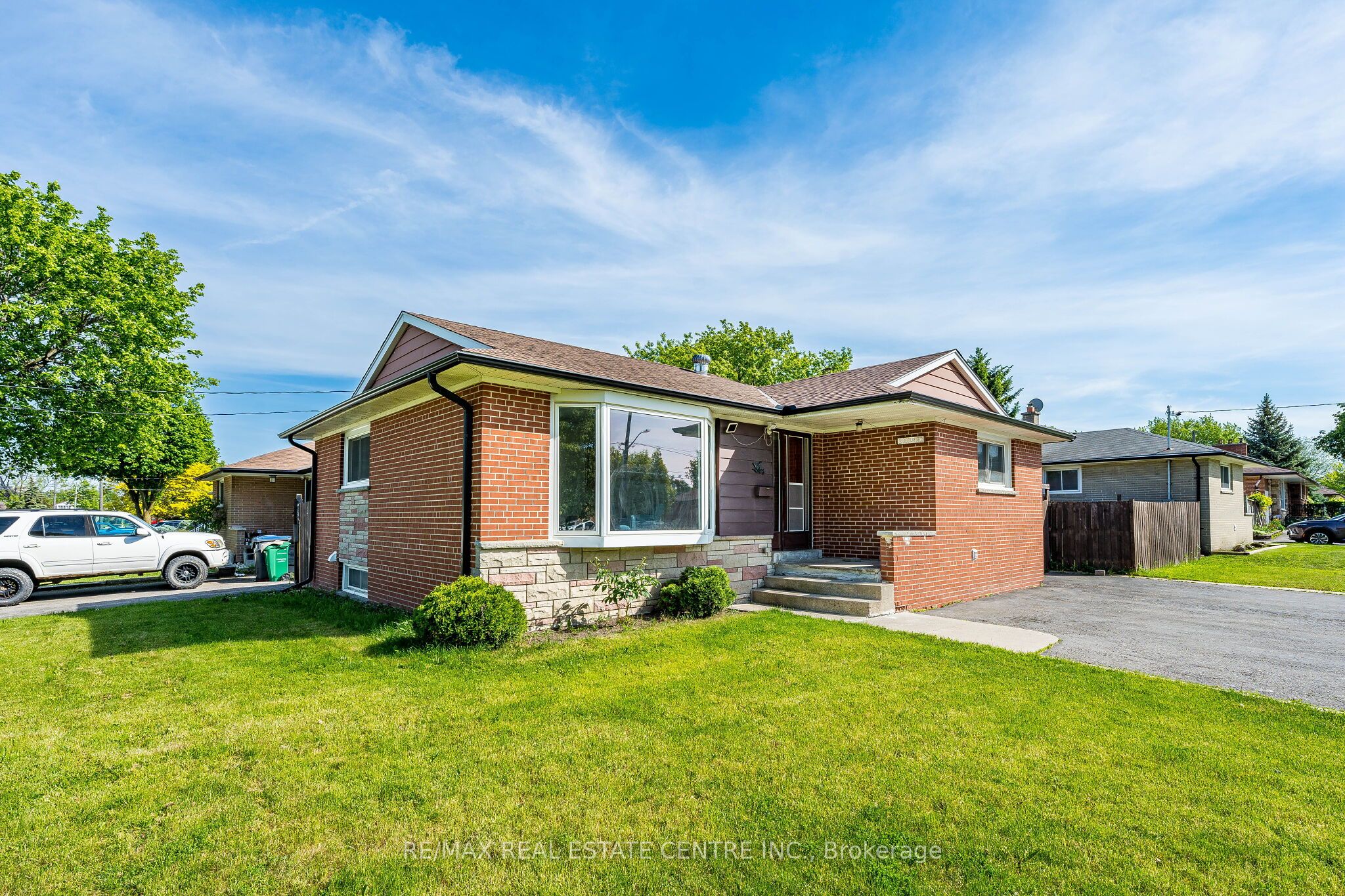 2 Milner Road