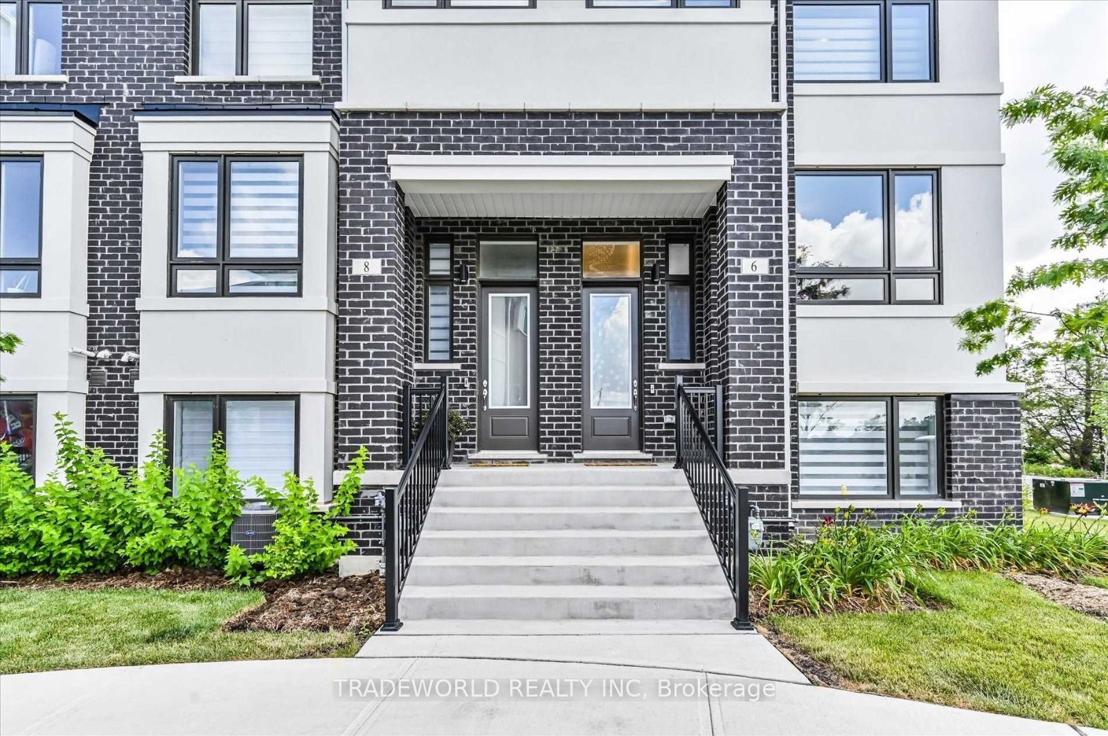 6 William Russell Lane