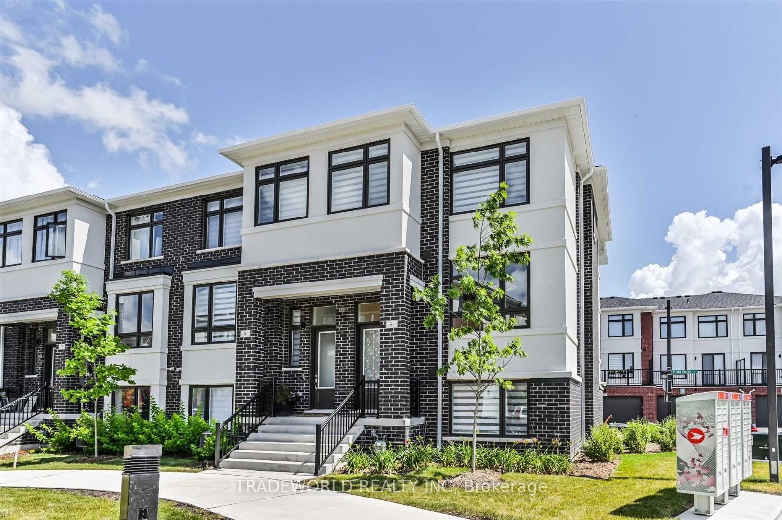 6 William Russell Lane