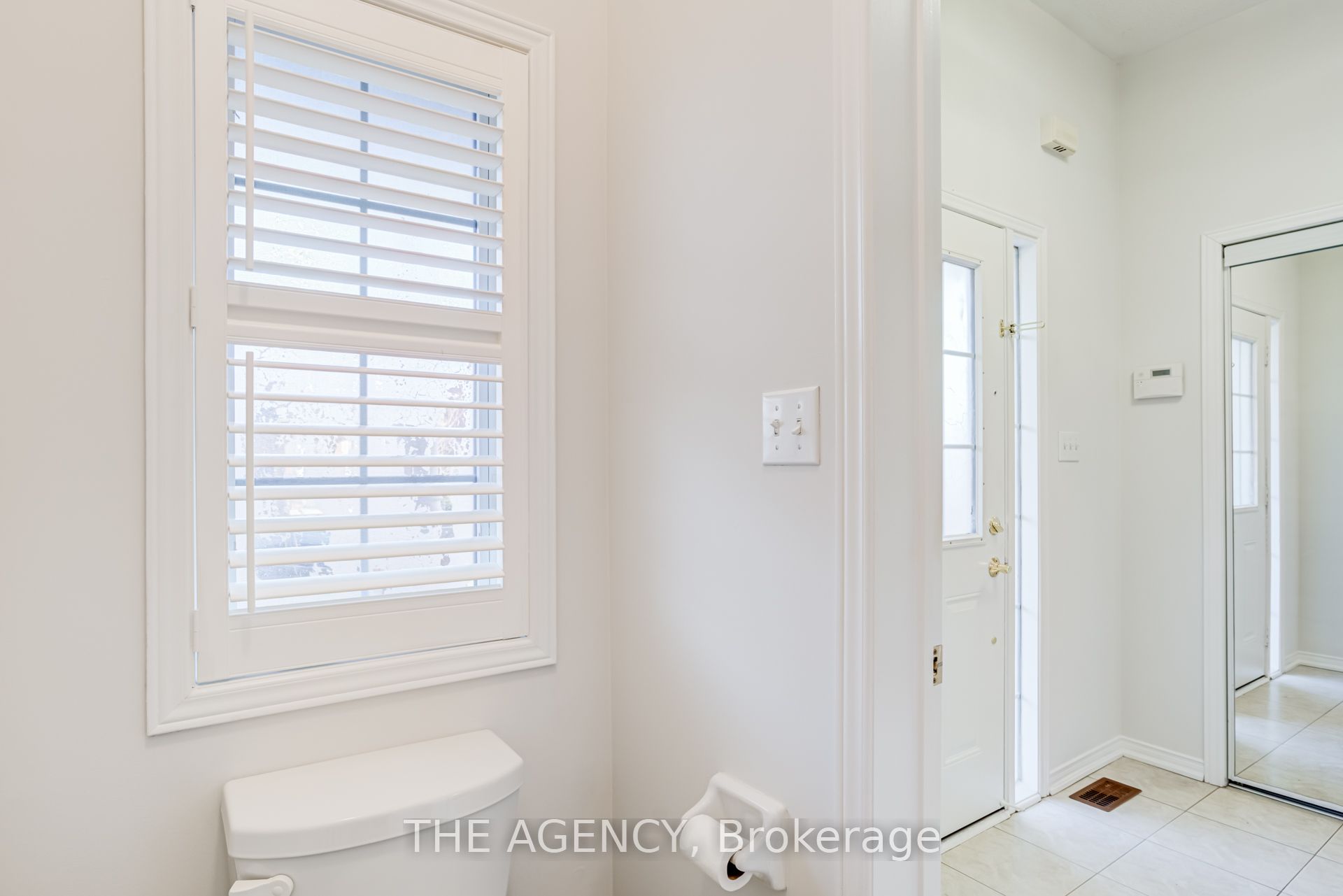 6 Levellands Crescent