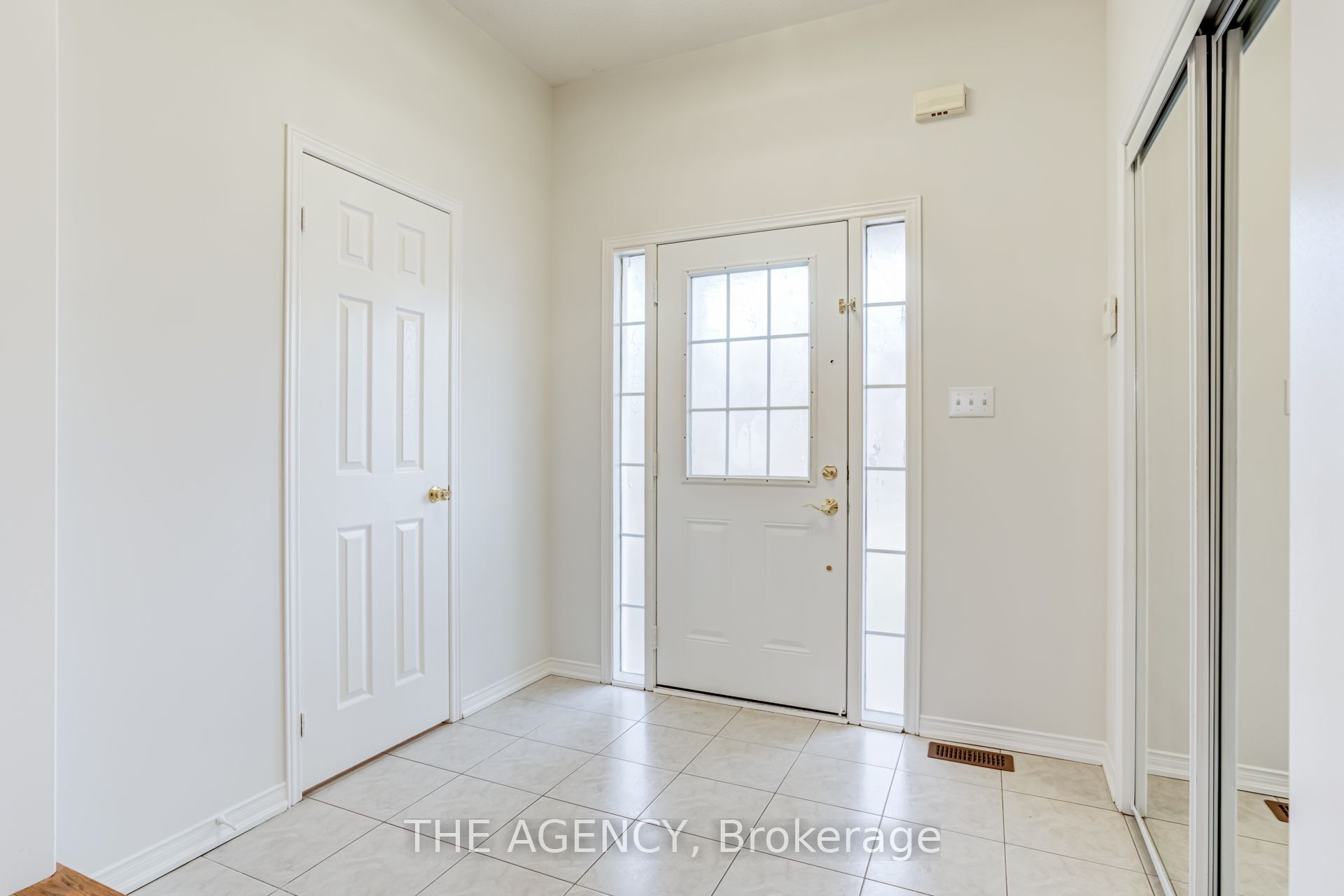 6 Levellands Crescent