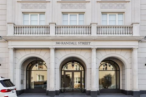 300 Randall Street 212 Oakville ON L6J 3G4