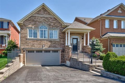 1482 SANDPIPER Road Oakville ON L6M 3R5