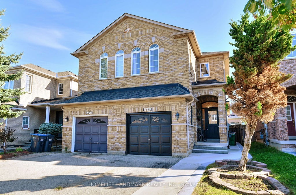 Photo of 5641 Longboat Avenue, Mississauga, ON L5M 7E5 (MLS # W13771696)