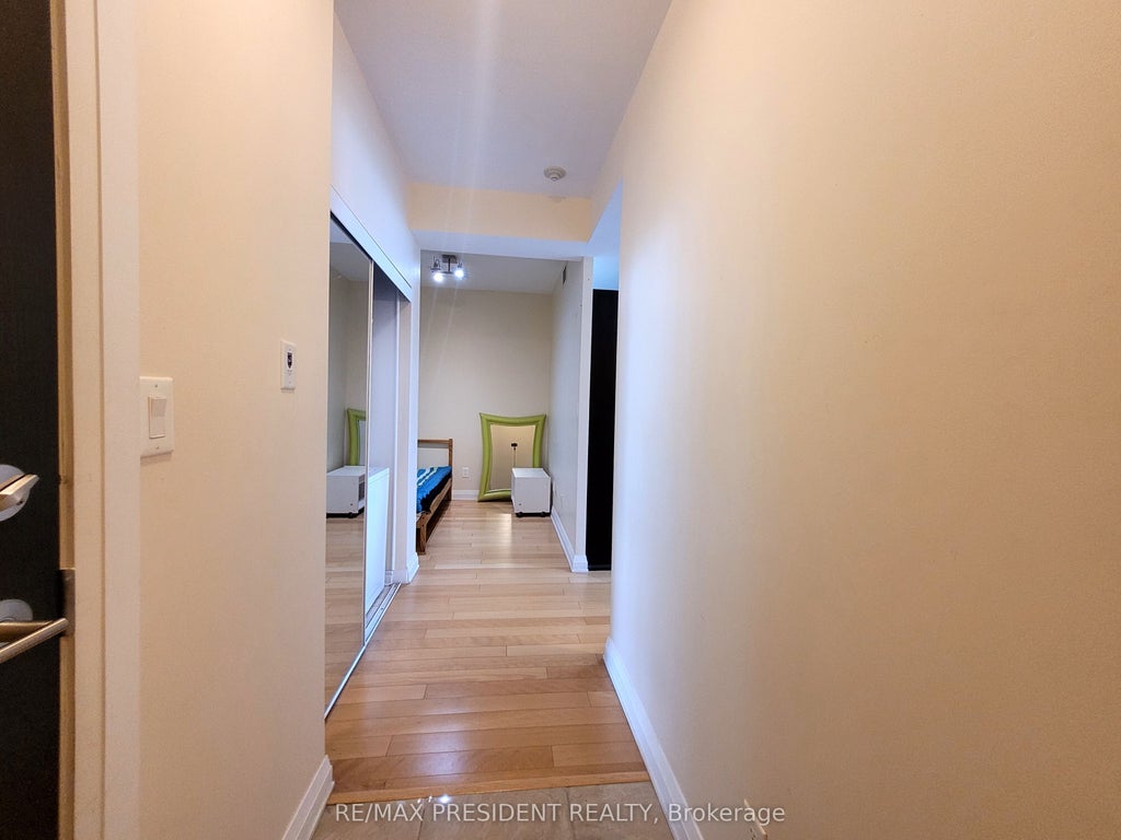 Photo of 3504 Hurontario Street #801, Mississauga, ON L5B 0B9 (MLS # W12830086)