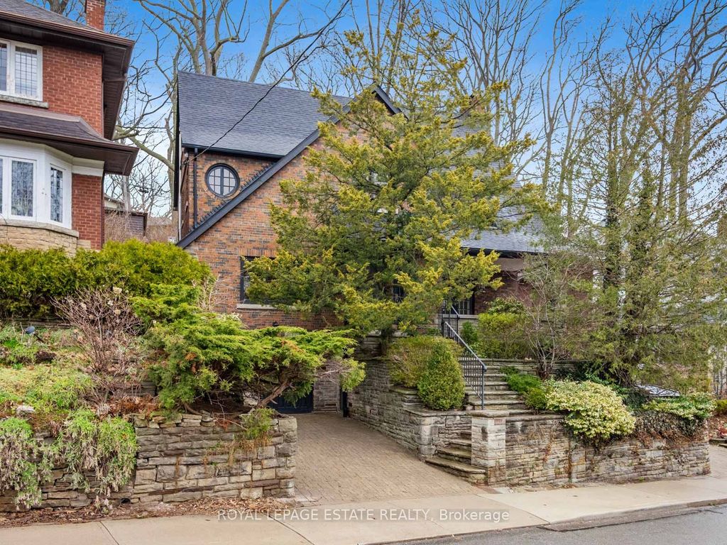 Photo of 263 Glen Manor Drive E, Toronto, ON M4E 2Y3 (MLS # E13007830)