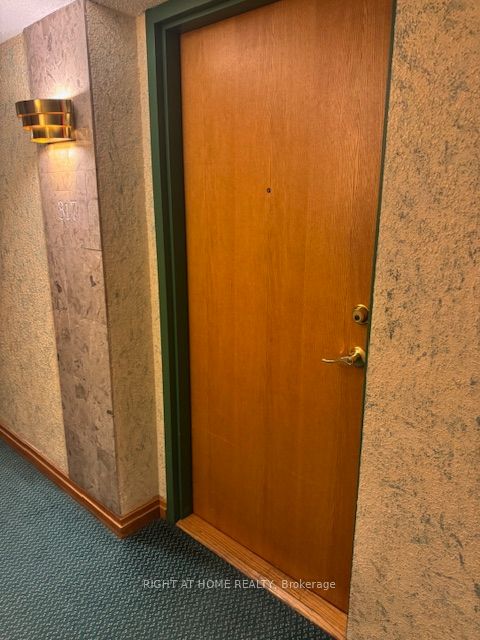 61 Markbrook Lane 317