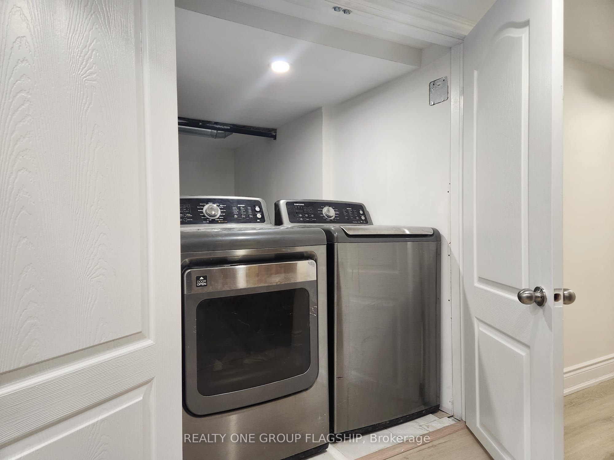 3 cedarvalley Boulevard