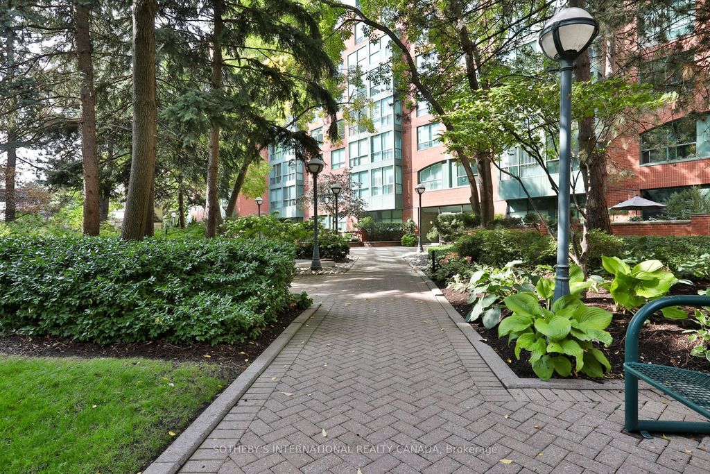Photo of 95 Prince Arthur Avenue #723, Toronto, ON M5R 3P6 (MLS # C12437849)