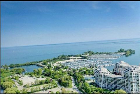 2212 Lake Shore Blvd West Boulevard W 4104 Toronto ON M8V 0C2