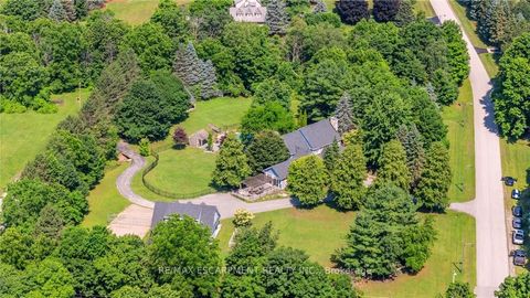 Property photo of 6618 carriage trail, burlington, ON l7p 0j6