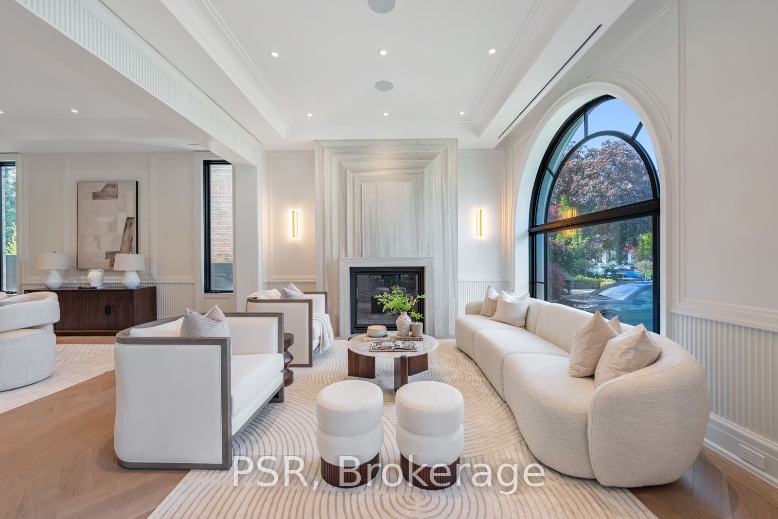 228 Dunvegan Road
