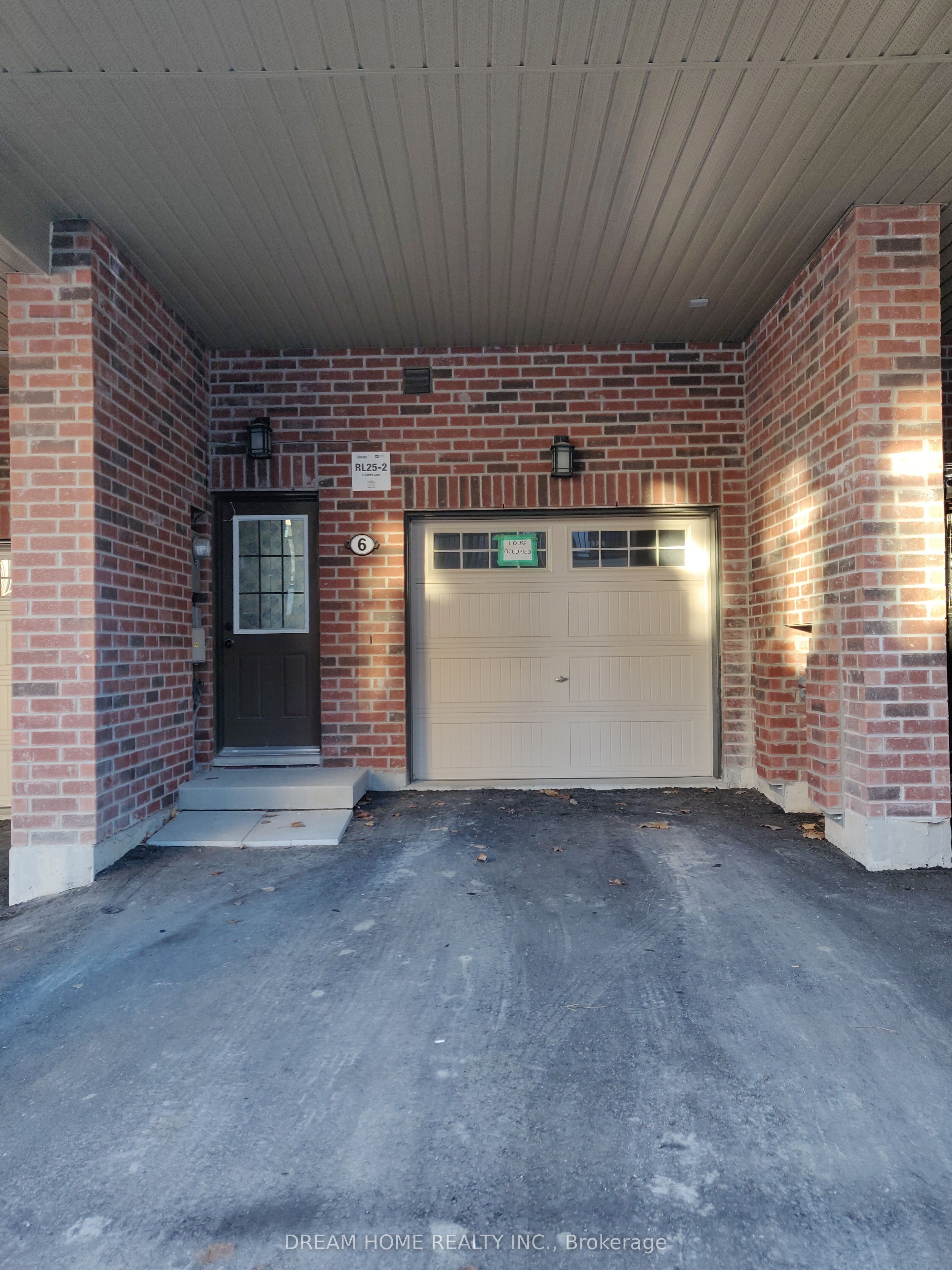 6 Cafaro Lane