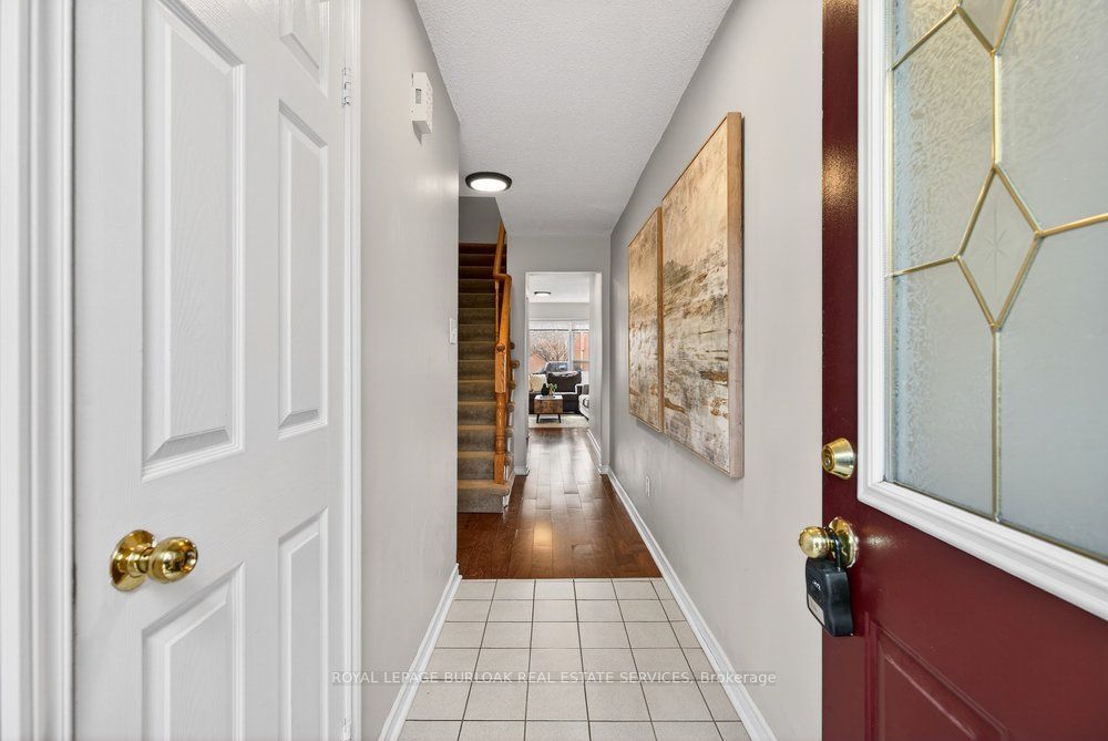 2004 Glenada Crescent 29