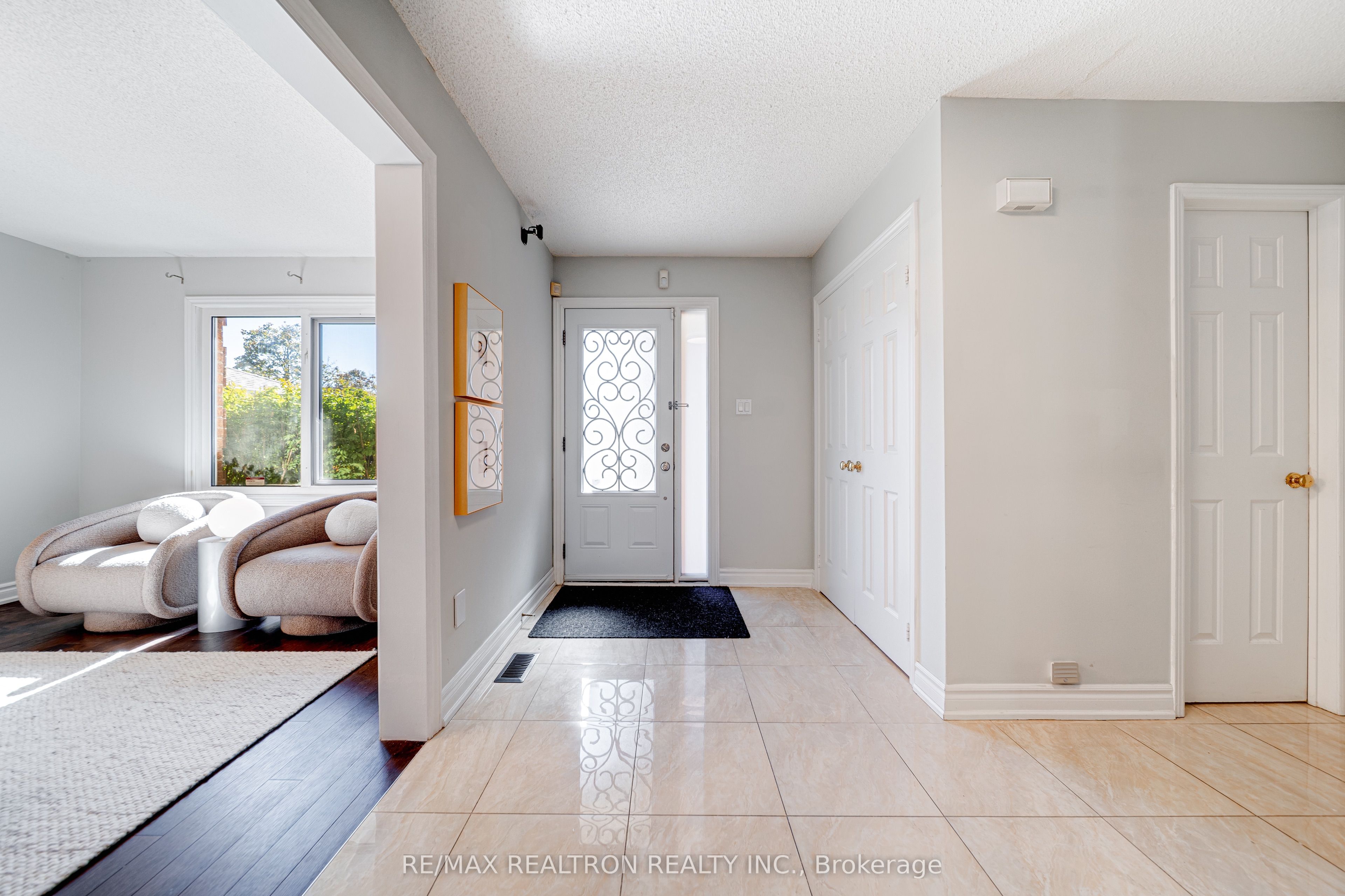 261 Hollingham Road