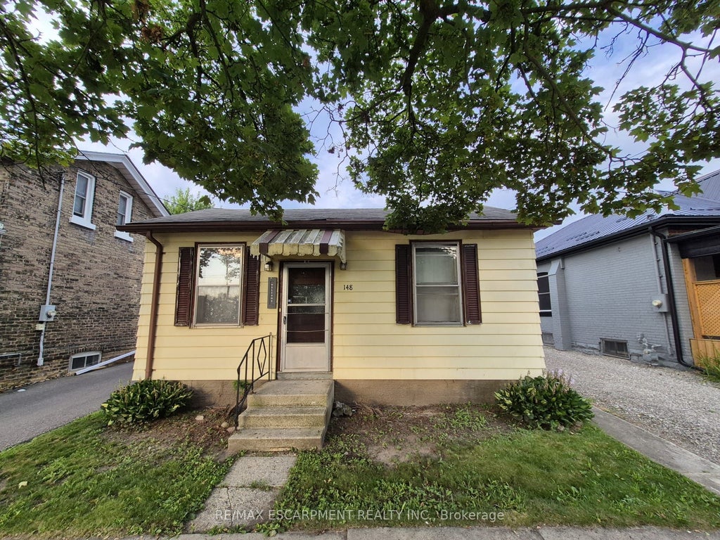 Photo of 148 Pearl Street, Brantford, ON N3T 3P4 (MLS # X13645298)