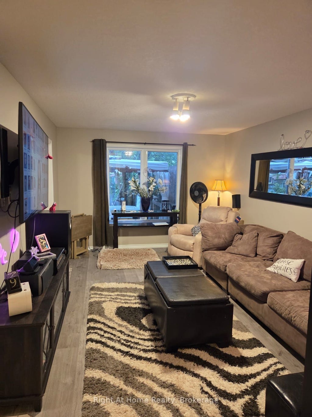 Photo of 21 Fuller Drive, Guelph, ON N1E 7J4 (MLS # X13412520)