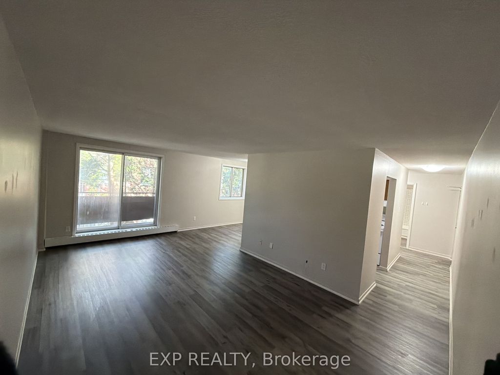 Photo of 187 Lisgar Ave Avenue #204, Tillsonburg, ON N4G 3L5 (MLS # X13043918)