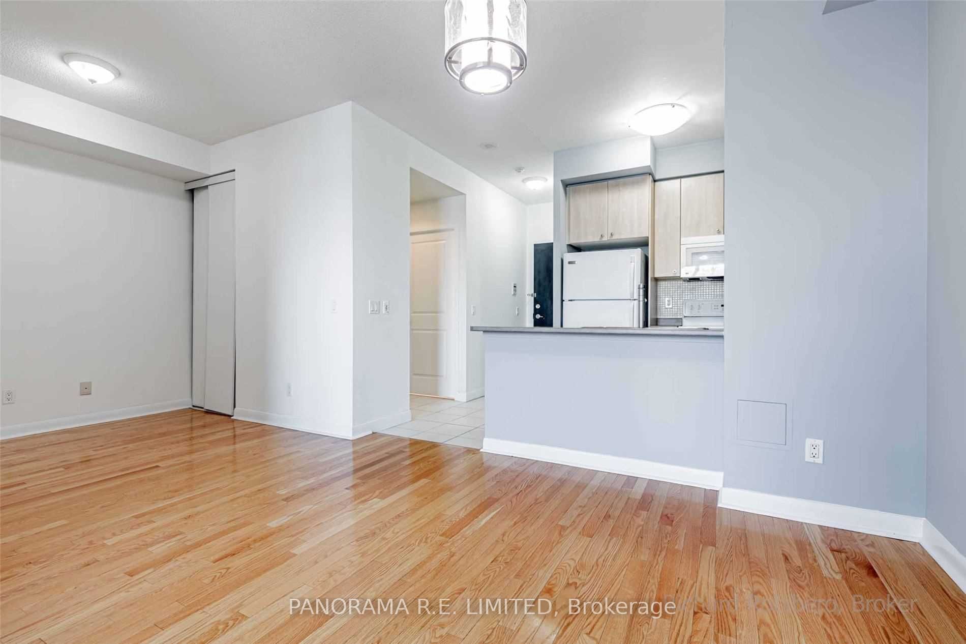 235 Sherway Gardens Road 209