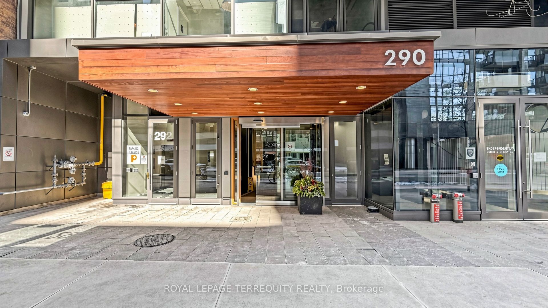 290 Adelaide Street W 3512