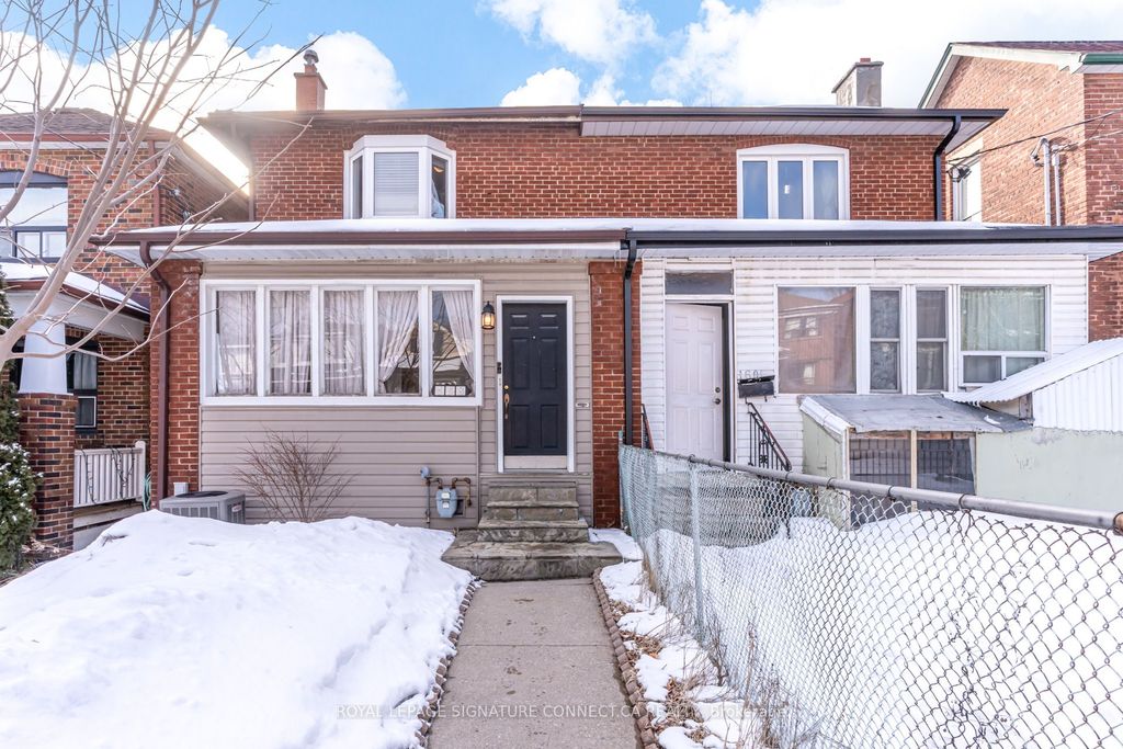 Photo of 158 McRoberts Avenue, Toronto, ON M6E 4P5 (MLS # W12819826)