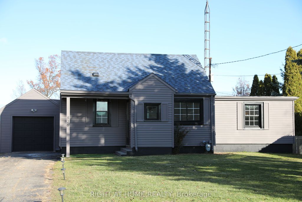 Photo of 876 Queenston Road, Niagara-on-the-Lake, ON L0S 1J0 (MLS # X12583564)