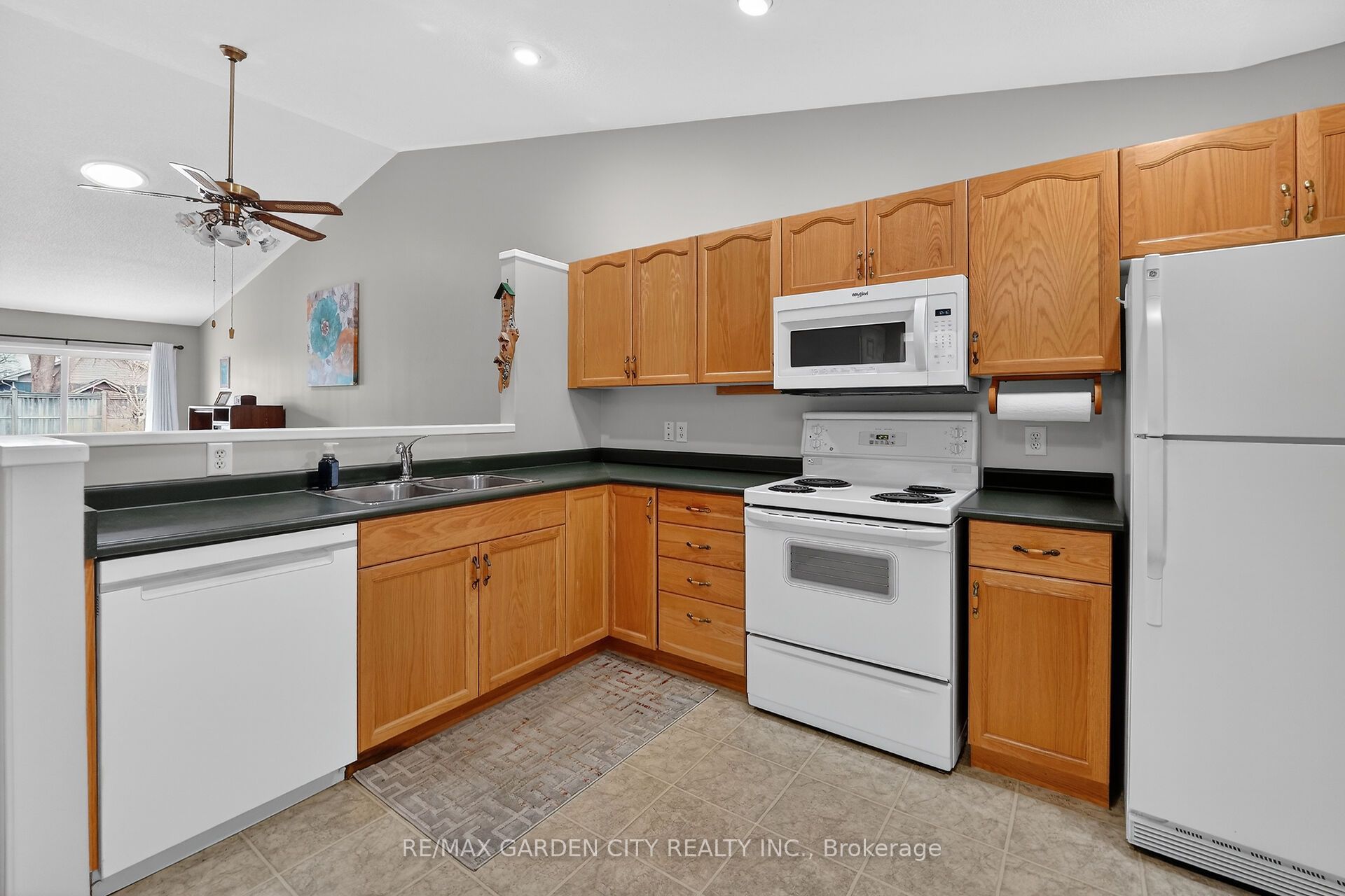 303 Central Avenue 27