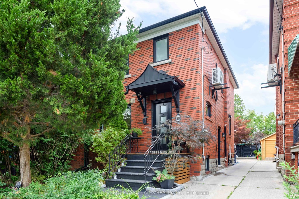 Photo of 18 Earnscliffe Road, Toronto, ON M6E 1J5 (MLS # C13667238)