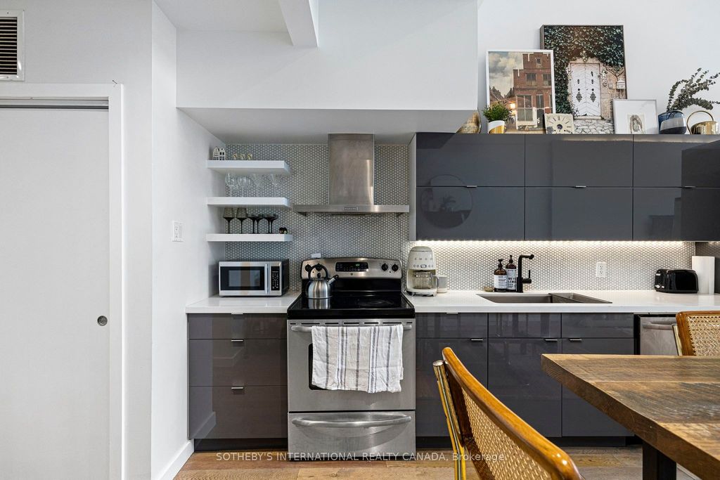 Photo of 1478 Queen St W Street #203, Toronto, ON M6K 1M4 (MLS # W12403279)