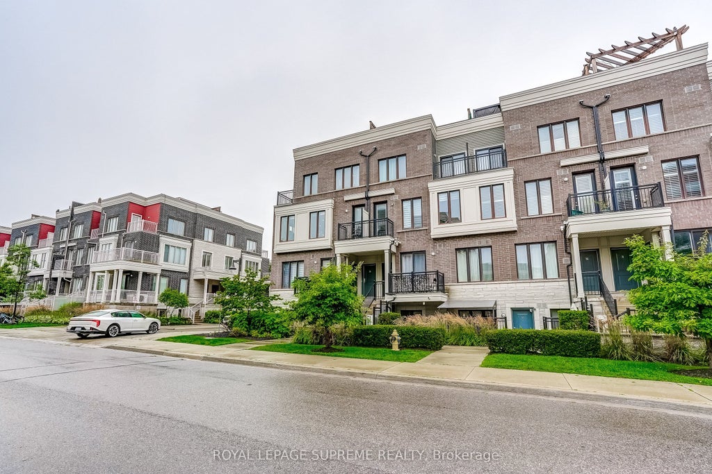 Photo of 70 Eastwood Park Garden #36, Toronto, ON M8W 0B2 (MLS # W13732850)