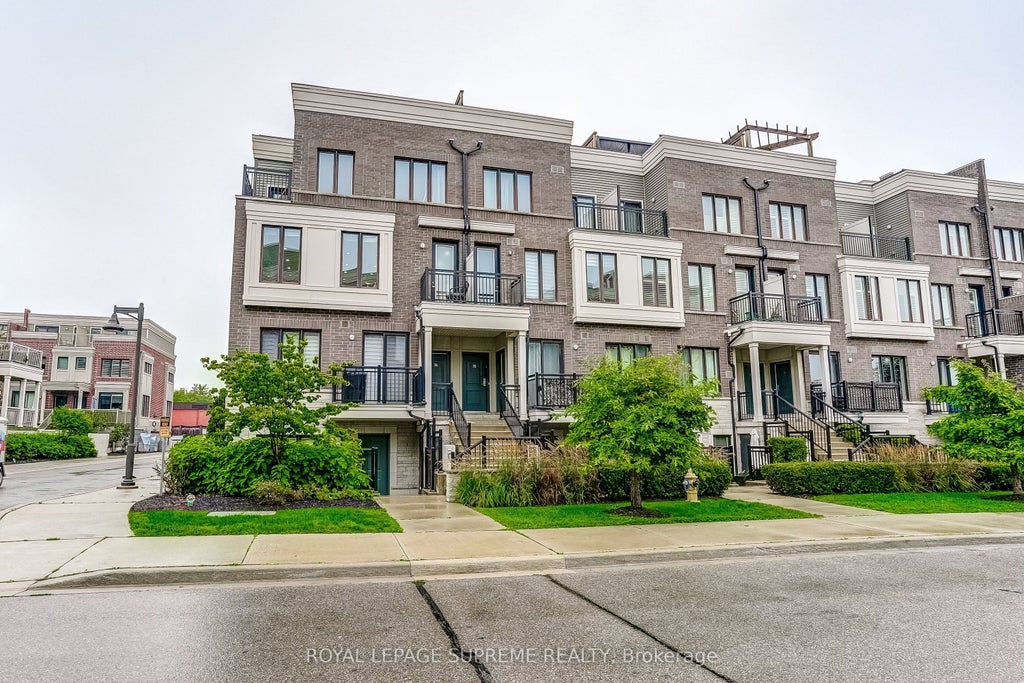 Photo of 70 Eastwood Park Garden #36, Toronto, ON M8W 0B2 (MLS # W13732850)