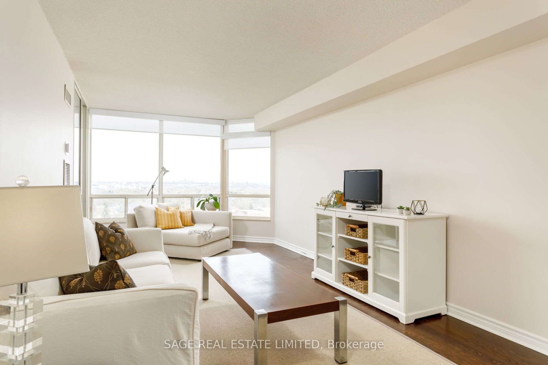 1300 Islington Avenue 1705