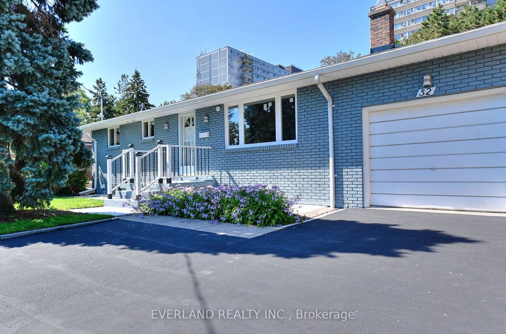 Photo of 52 Fairglen Avenue, Toronto, ON M1T 1G7 (MLS # E13747988)